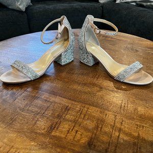 Betsey Johnson SB-MARI CHAMPAGNE Sandal - Size 9